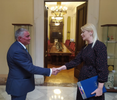 27 September 2022 National Assembly Deputy Speaker and head of the delegation to the OSCE PA Sandra Bozic meets with the non-resident Ambassador of the Republic of Armenia to the Republic of Serbia Ashot Hovakimyan